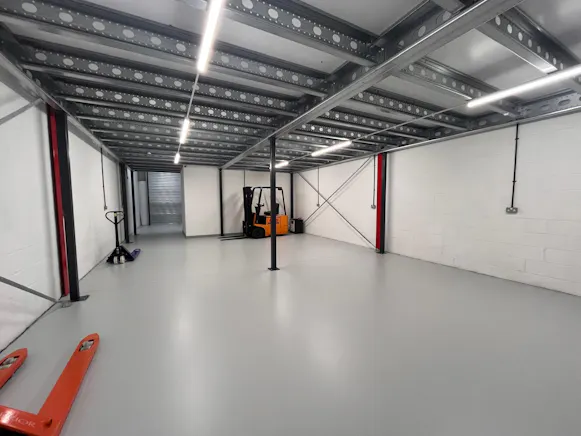 Unit 2 Lodge Yard, Aylesbury, Industrial To Let - 11.jpeg