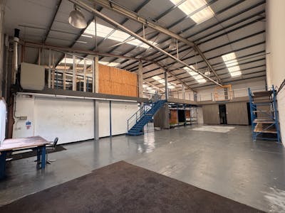 4-5 Seaton Mews, Yeovil, Industrial/Logistics To Let - IMG_2373.JPG