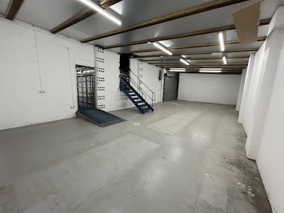 192 Monkmoor Road, Shrewsbury, Office / Retail / Showroom For Sale - IMG_1634.JPEG