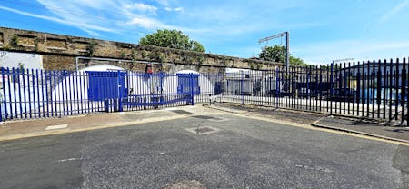 Arches 81-82, Rosebank Road, London, Industrial To Let - 20260502_134043 - Edited.jpg