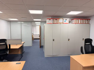 8 Manor Courtyard, Hughenden Avenue, High Wycombe, Office To Let - 20260611_140928665_iOS.jpg