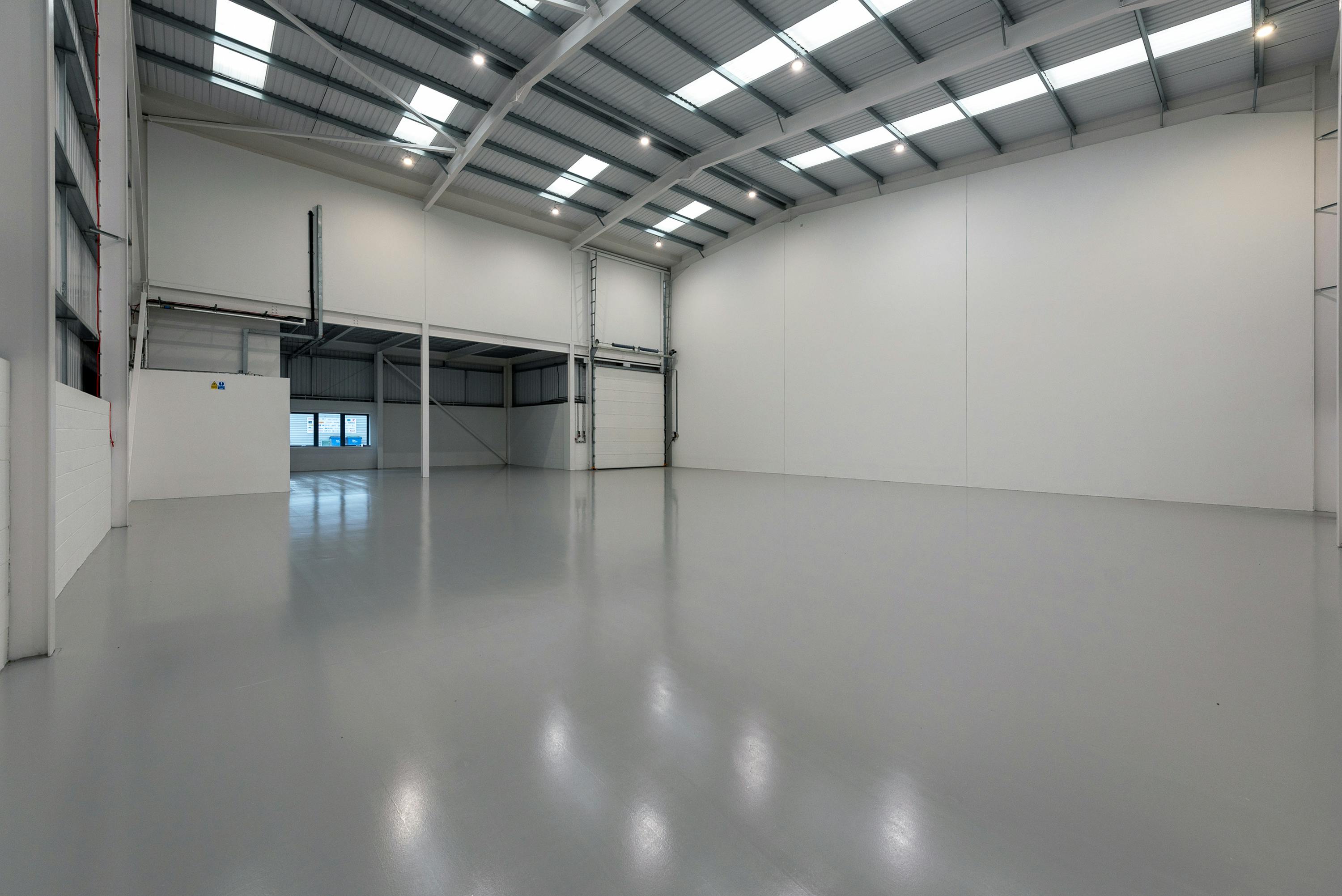 Industrial Unit in Portsmouth - photo 4