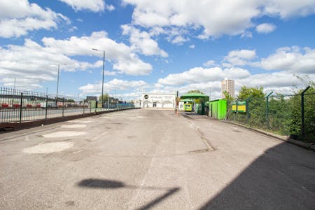 600 - 610 Western Avenue, London, Land / Trade Counter / Showroom For Sale - 7.jpg