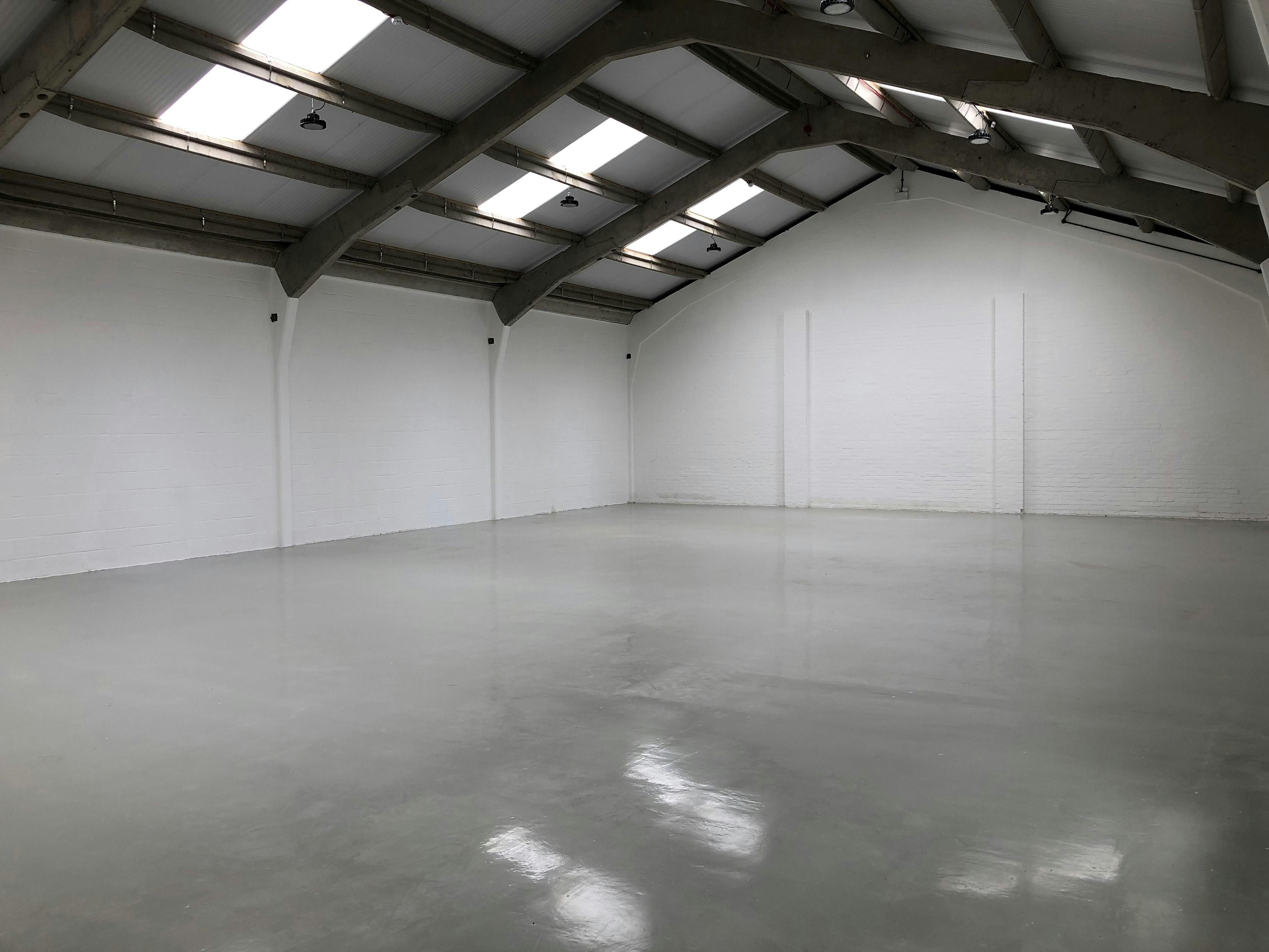 Unit 3 Pioneer Road, Faringdon, Industrial To Let - 3 Pioneer Road 2.jpg