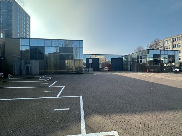 Unit's 1 - 2 Bittern Place, Wood Green, Industrial To Let - IMG_4546.JPEG