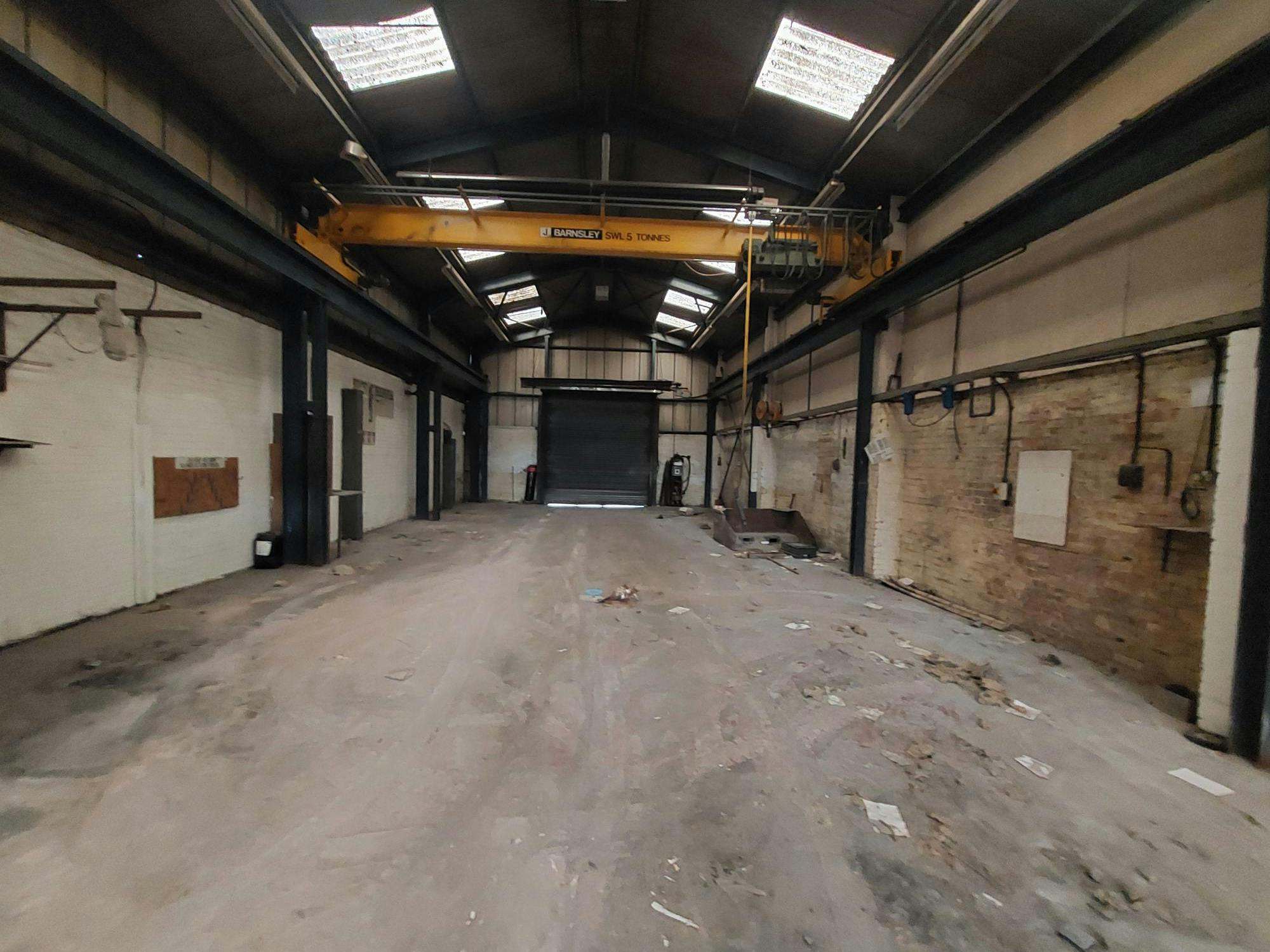 Industrial Unit in Oldbury - photo 3
