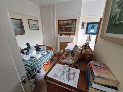 25 London Road, Waterlooville, Leisure / Office / Retail For Sale - 20260223_110505.jpg