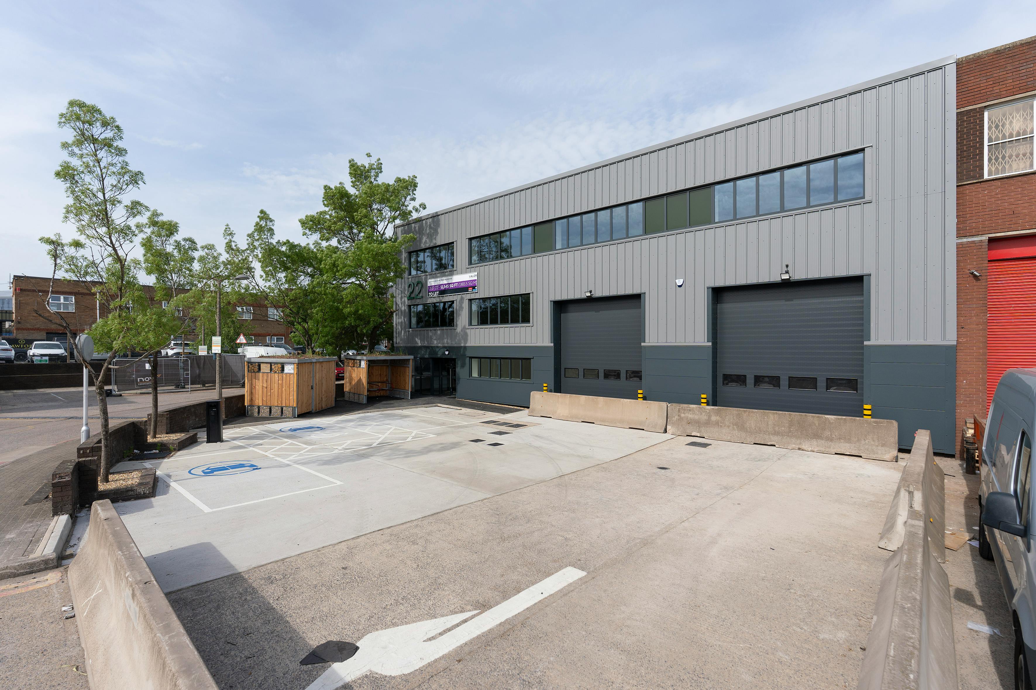 Unit 22, Westwood Park Trading Estate, Park Royal, Industrial / Warehouse To Let - IW-300526--CA-111-U22 (1).jpg