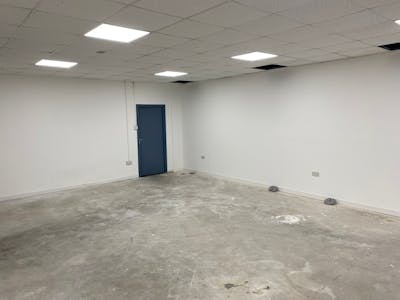 Unit 1, 15 Cave Street, Swansea, Office To Let - offic4.jpg
