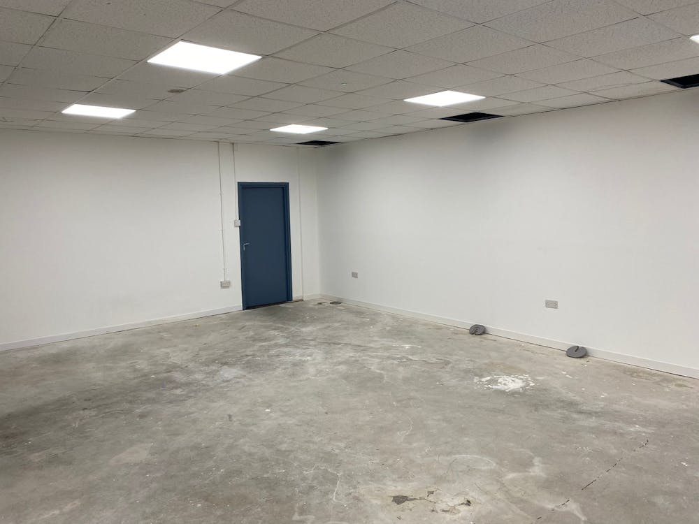 Unit 1, 15 Cave Street - offic4.jpg