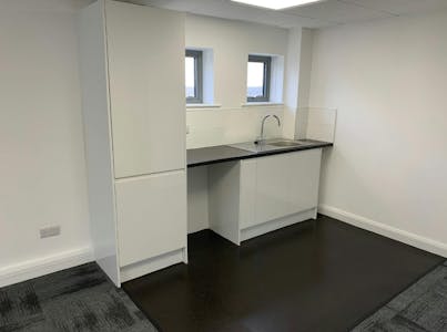Feast Field, Town Street, Leeds, Office To Let - Screenshot 20250818 171008.png