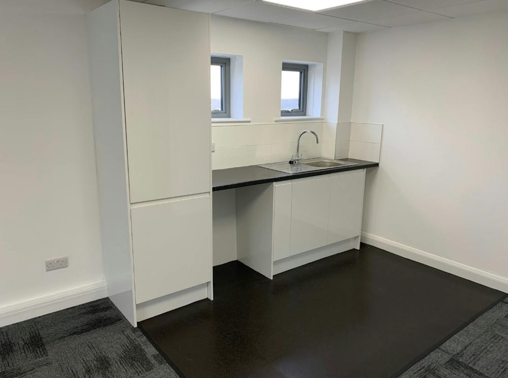 Feast Field, Town Street, Leeds, Office To Let - Screenshot 20250818 171008.png