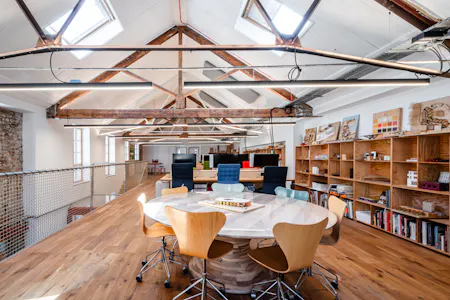 First floor, 37 Coate Street, London, Office To Let - Coate St 37 1F - 10.jpg