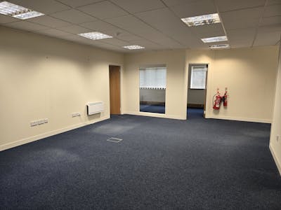 Unit 8, Ridgeway Office Park, Petersfield, Business Park / Office To Let - 20240708_110116.jpg