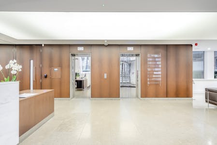 Mezzanine, 68 Cornhill, London, Office To Let - 8562168interior28.jpg