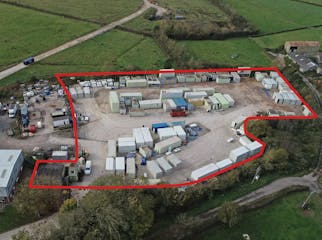 Open Storage Yard, Mopes Lane, Swindon, Land & Development To Let - Red Line drone Photo 2.jpg