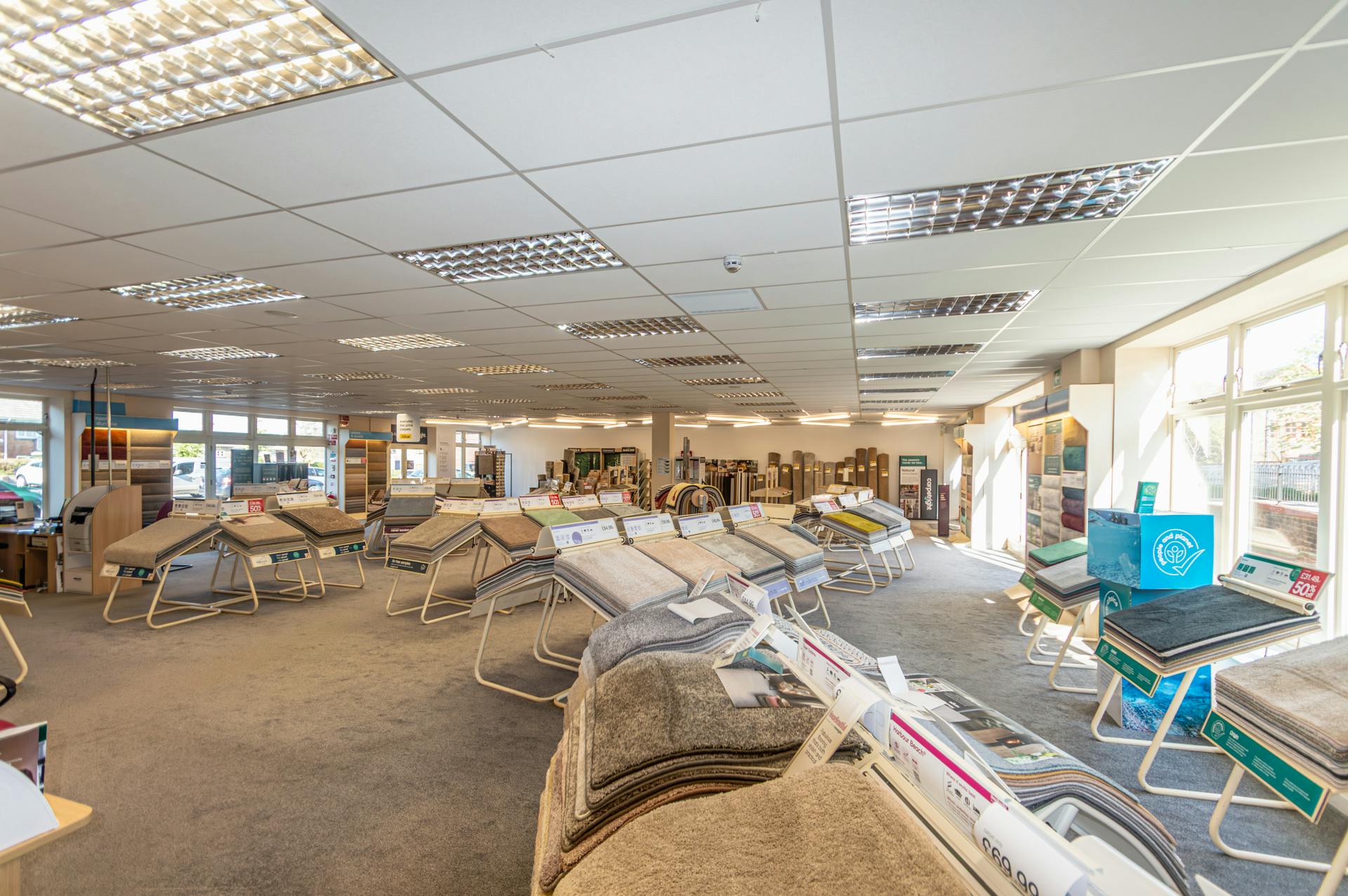 Retail/Shop in Dorchester - photo 4