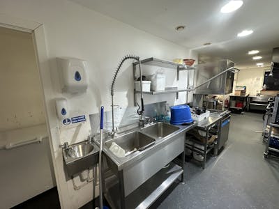 Multi Purpose Licensed Leisure Premises, 13 Shuttle Street, Paisley, Leisure / Licensed Premises / Nightclub / Restaurant / Cafe For Sale - IMG_7254.JPG