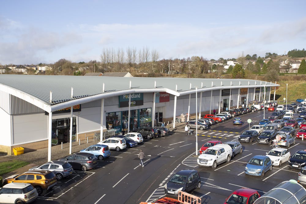 Lakeside Retail Park, Lakeside Retail Park - 7198_011.jpg