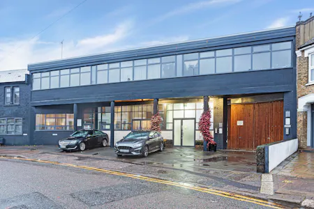Studio 3, The Courtyard, Willesden, D1 (Non Residential Institutions) / D2 (Assembly and Leisure) / Leisure / Office To Let - 32061_forest_re___the_courtyard___ext06_lo.jpg