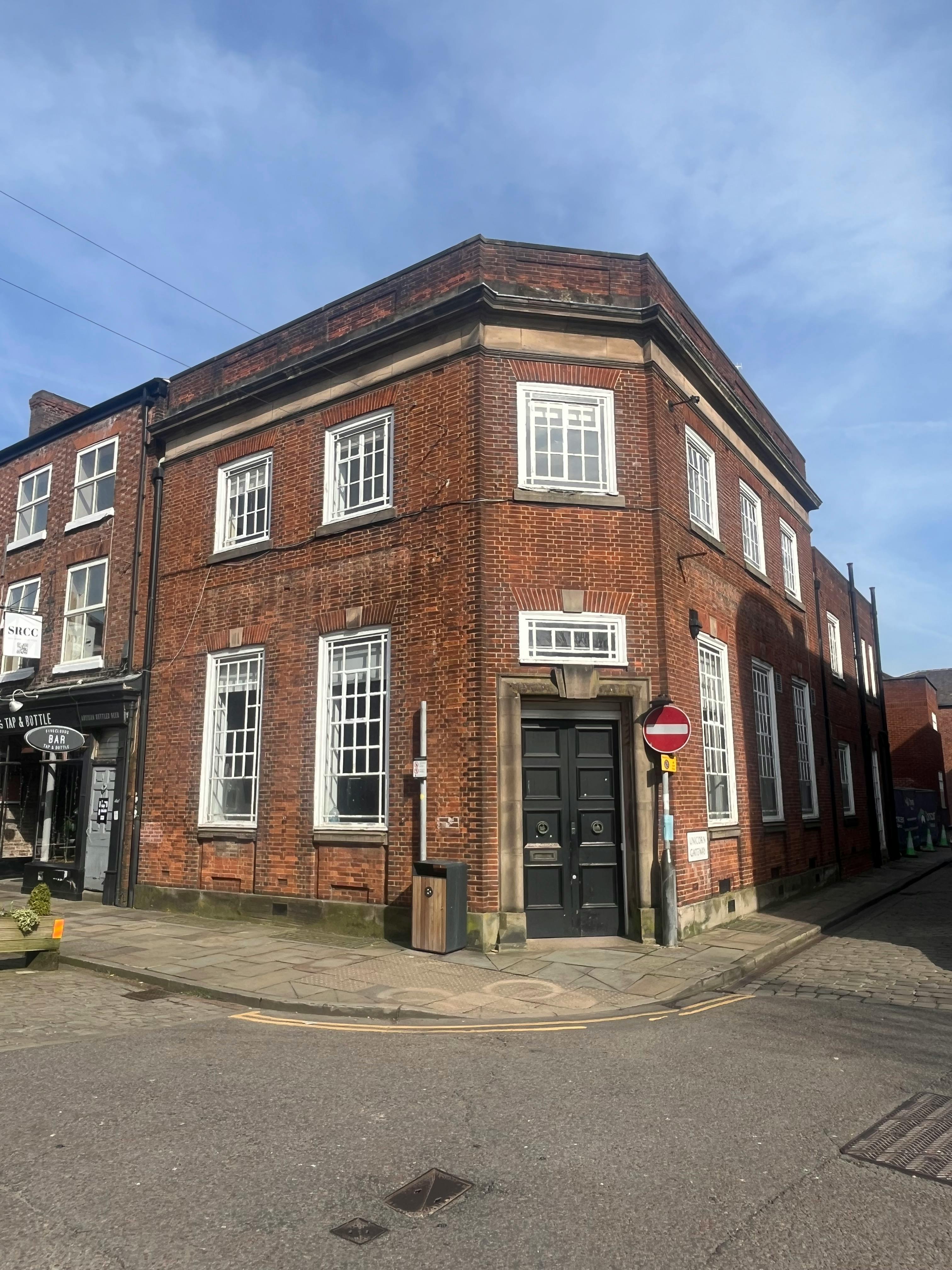 10 Market Place, Macclesfield, Leisure / Restaurant / Retail To Let - IMG_7493.jpg