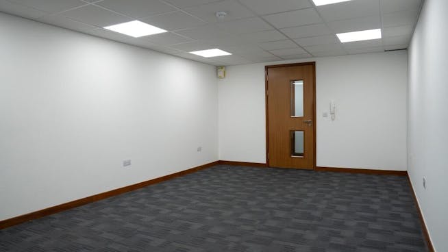 13 Main Street, Glasgow, Offices To Let - 5.jpeg