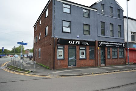 173 The Rock, Bury, Office / High Street Retail To Let - DSC_0051.JPG