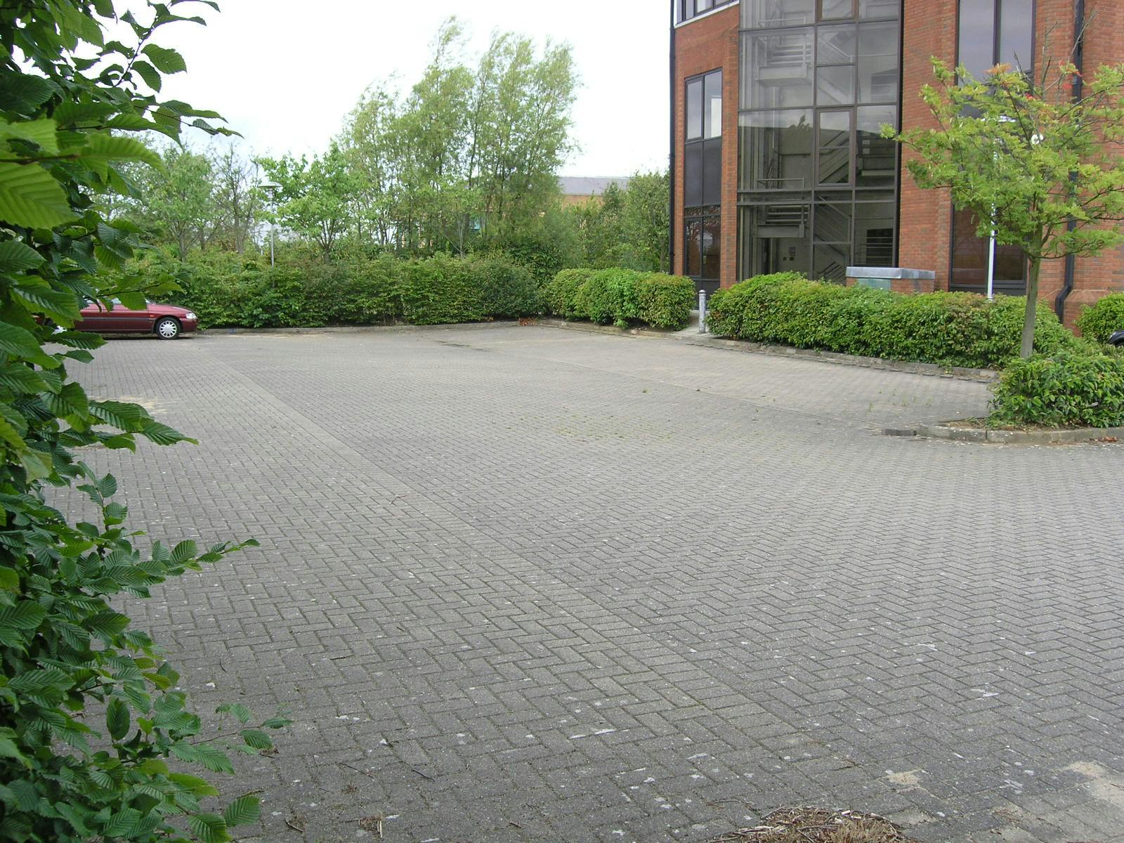 Ground Floor, Langlands House, Harlow, Offices To Let - Picture 008.jpg