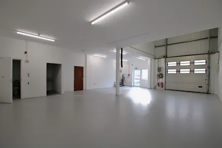Unit 12 Glenmore Business Park, Blackhill Road, Poole, Industrial / Industrial / Storage For Sale - IMG_0141.JPG
