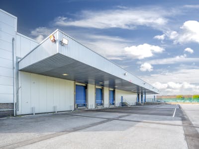 Duke 162, Montrose Road, Chelmsford, Industrial / Industrial / Storage / Industrial / Warehouse To Let - 20250409savills05-Edit.jpg