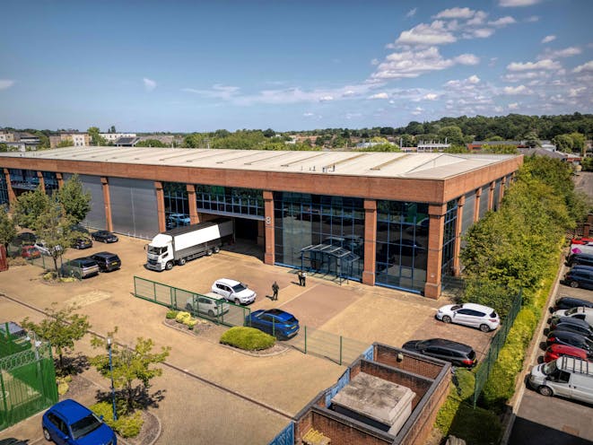 8 The Sterling Centre, Bracknell, Industrial / Warehouse To Let - 8Sterling2.jpg