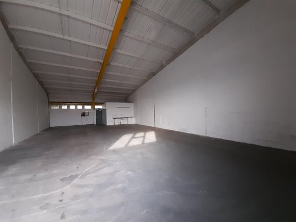 Unit 2, Bear Court, Basingstoke, Industrial / Warehouse To Let - processed71020f3043f44215862df080ed6d7edf_PsYxllqO.jpeg