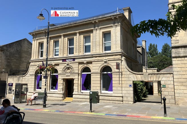 30 High Street, Chippenham, Retail For Sale - IMG_0611 with logo.jpg 30 High Street, Chippenham, Retail For Sale - IMG_0611 with logo.jpg