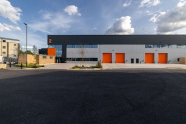 406 Woodford, Roding Lane South, London, Industrial To Let - Eighty_SthWoodford_20250905_0216.jpg - More details and enquiries about this property