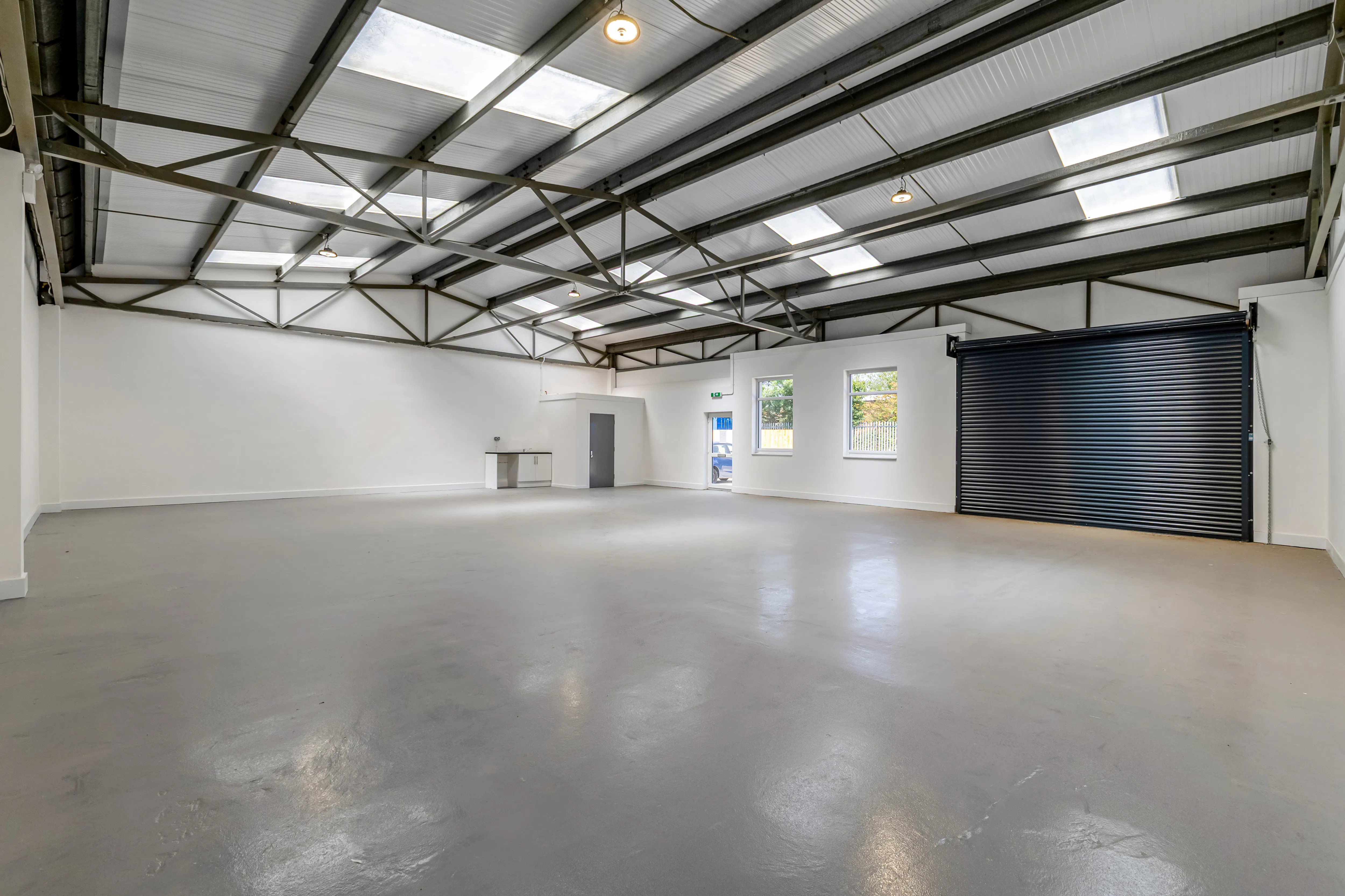 Units 4 The Point, Aylesbury, Industrial To Let - 112373_Unit 4 The Point (7).jpg