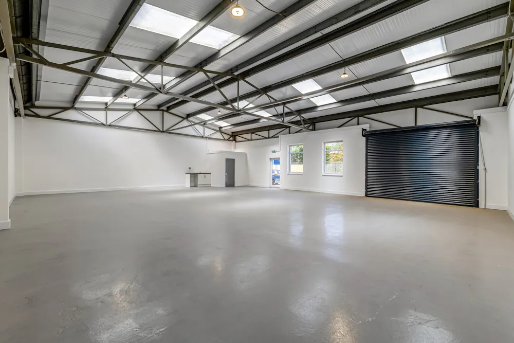 Units 4 The Point, Aylesbury, Industrial To Let - 112373_Unit 4 The Point (7).jpg