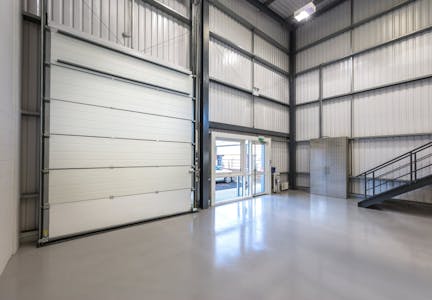 936 Yeovil Road, Slough, Industrial / Warehouse To Let - 936 Yeovil 3.jpeg