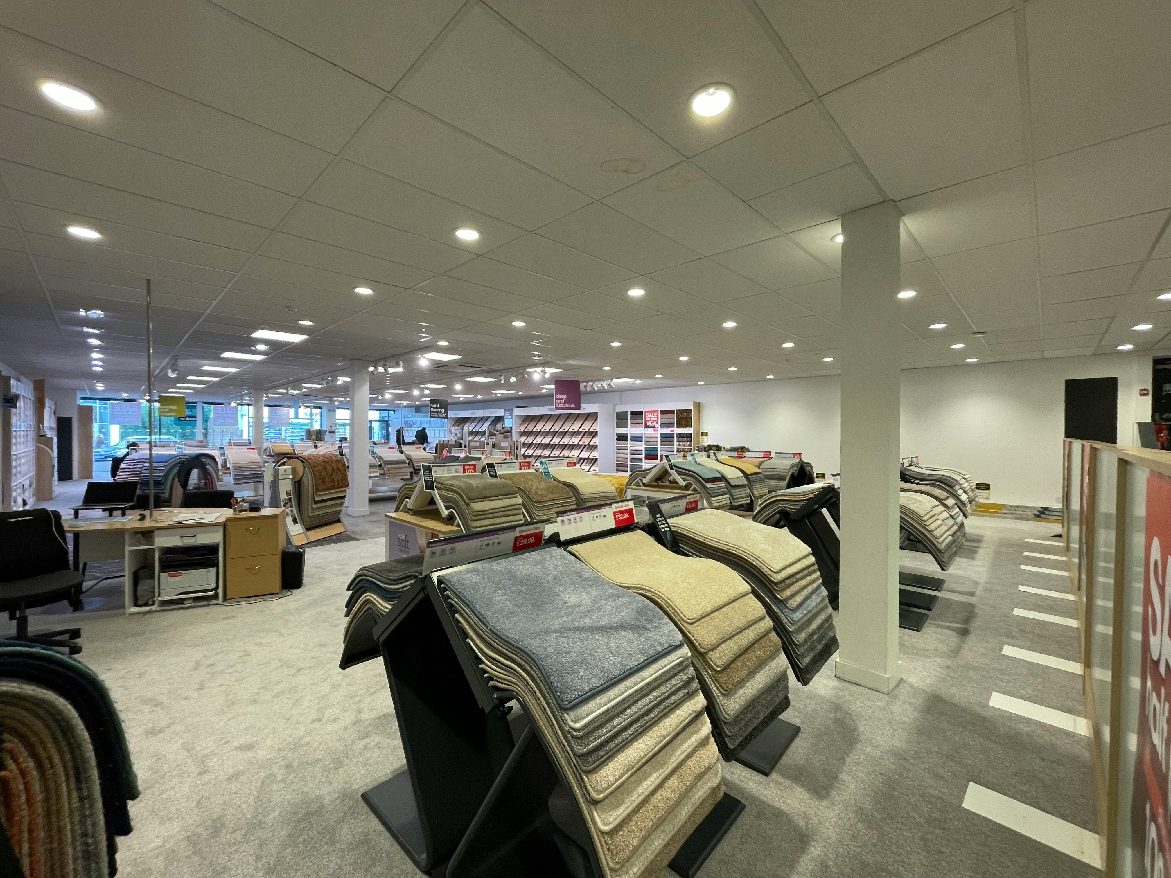 Retail/Shop in Bromley - photo 3