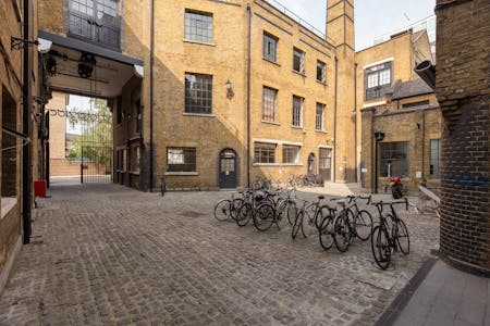 Unit 20 Waterside, 44-48 Wharf Road, London, Office To Let - WatersideWharfRoadLondonN1ShoreditchHoxtonAngelOfficeRentExterior4.jpg