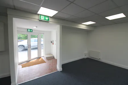 Monread Business Centre, Naas, Office For Sale - IMG_1367.JPG