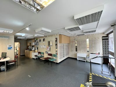 62A Brooksby's Walk, London, Retail For Sale - IMG_7243.jpg