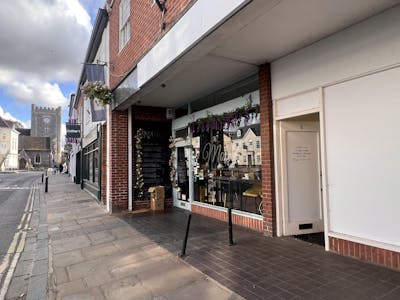 5 St. Martins Street, Wallingford, Class E Retail / Leisure / Retail / High Street Retail / Retail - In Town Lease Assignment - IMG_8355.JPG
