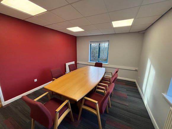 Unit D Westmains Industrial Estate, Grangemouth, Industrial To Let - PHOTO-2026-02-02-15-42-40 10.jpg