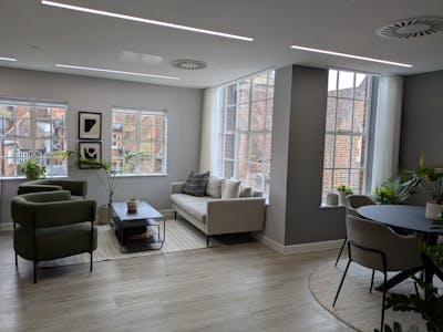 Part Rear 3rd Floor, 84 North Street, Guildford, Office To Let - PXL_20250616_091312888.jpg