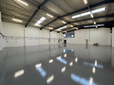 Unit 20 Athena Avenue, Elgin Industrial Estate, Swindon, Industrial / Warehouse To Let - 4.jpg