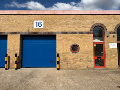 Unit 16 Mill Farm Business Park, Hounslow, Industrial / Warehouse To Let - IMG_7947.JPEG
