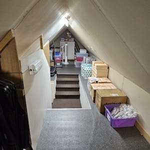 9B Connors Yard, Beeches Road, Crowborough, Office To Let - 20251223_103741_resized.jpg