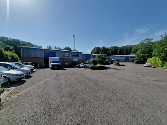 Newton Court, Rankine Road, Basingstoke, Industrial / Investment / Development For Sale - 20260626_093925.jpg
