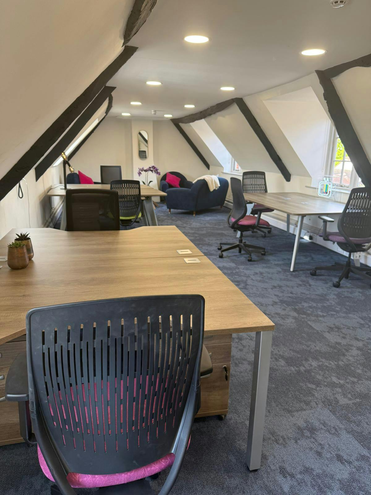 Allsopp Suite, Thame, Office To Let - WhatsApp Image 20250710 at 141429_5636cefa.jpg
