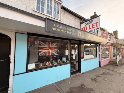 17 High Street, Westerham, Retail To Let - WhatsApp Image 20251213 at 154532 1.jpeg